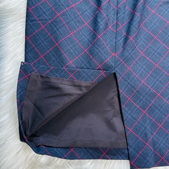 Express Navy and Red Plaid Pencil Skirt - Picture 4 of 4